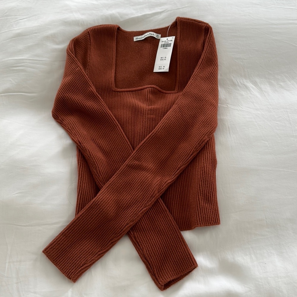 A&F Square Neck Long Sleeve Top